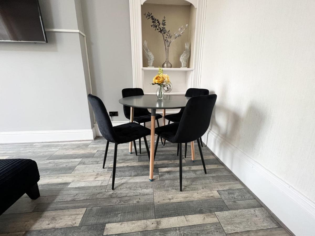 גלאזגו Premium 2Br Flat In The City Centre מראה חיצוני תמונה